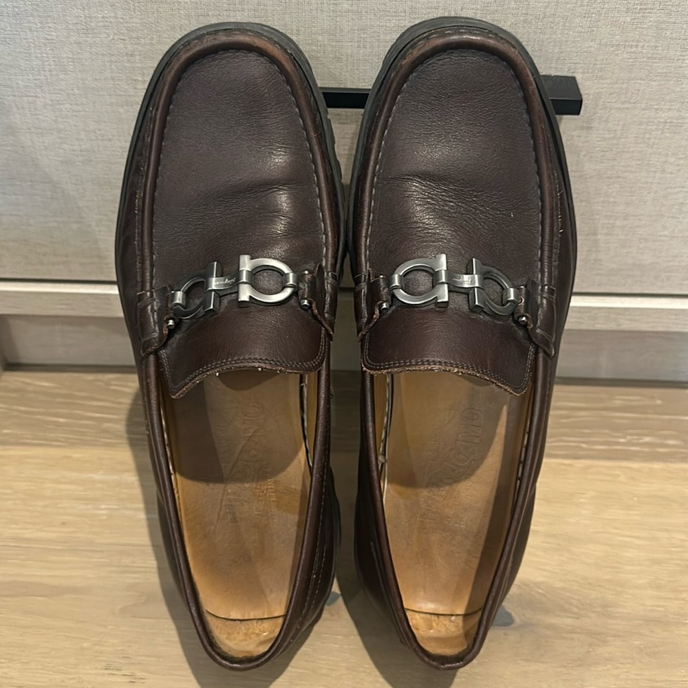 Ferragamo Brown leather Loafers